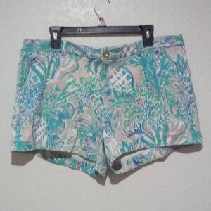 Lilly Pulitzer Shorts... Size "16"